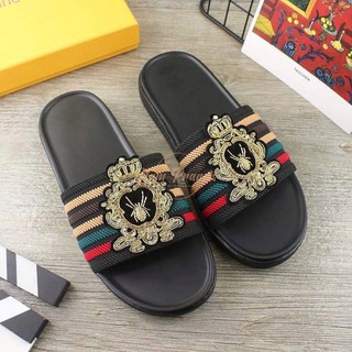 Mẫu dép nam quai ngang vải thổ cẩm thêu hoạ tiết hot nhất 2020