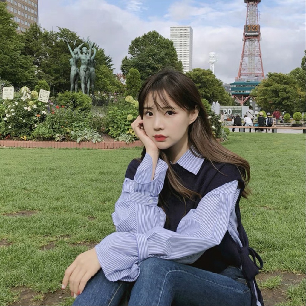 Áo sơ mi Hàn Quốc, Áo sơ mi kẻ sọc dáng rộng tay bèo Ulzzang