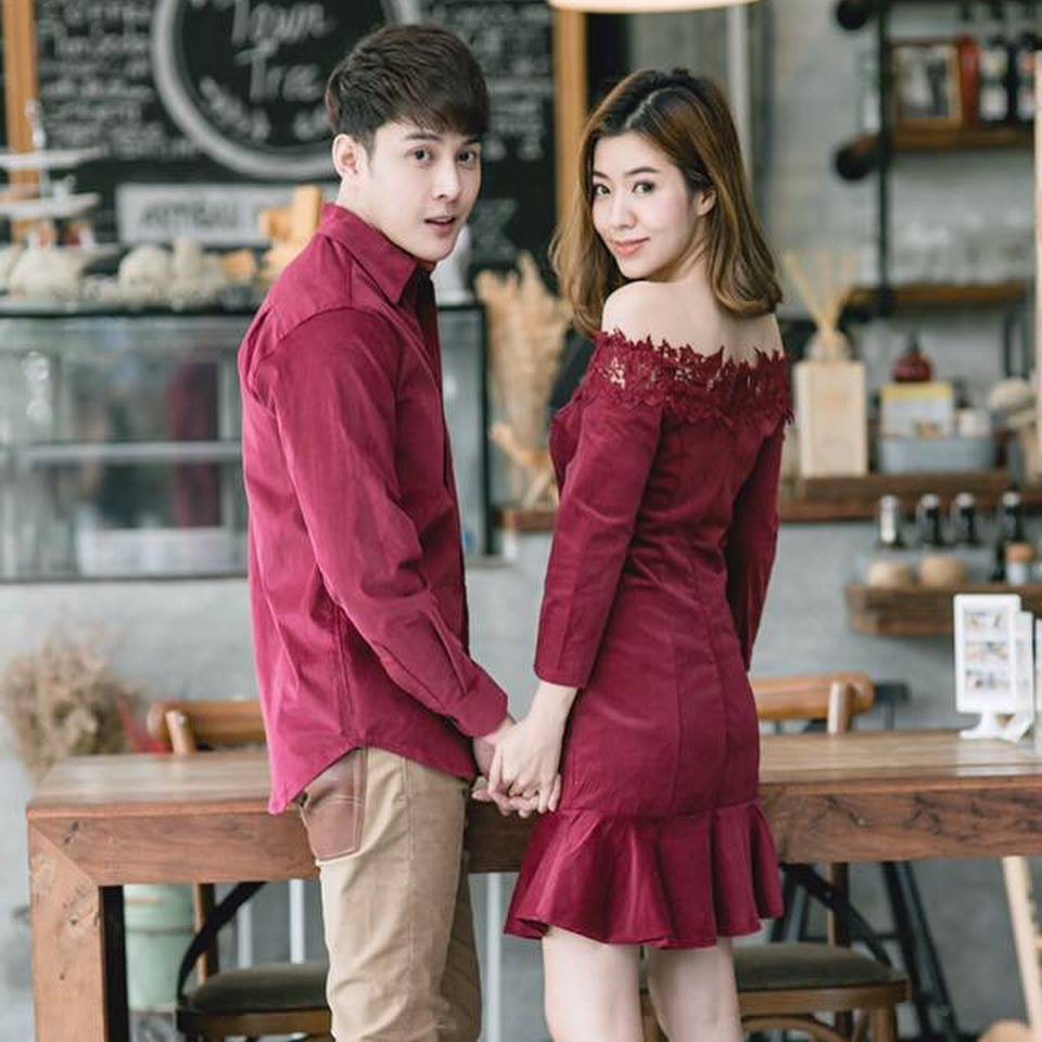 Áo đôi nam nữ FREESHIP Áo đôi áo cặp Hàn Quốc váy đuôi cá sơ mi đẹp màu đỏ đô AV23