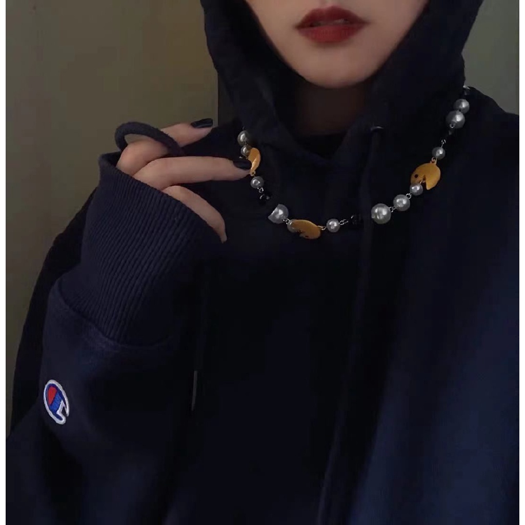 Vòng cổ Mặt Đầu Lâu Bướm Cười Xúc Xắc Ngọc Trai Cho Nam Và Nữ