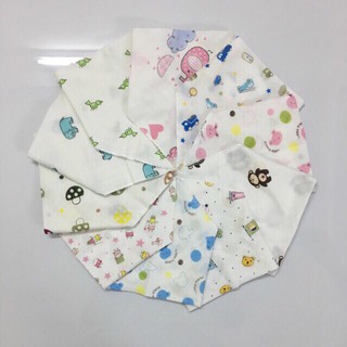 Yếm khăn xô hoa hàng Carter Việt Nam cho bé