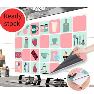 Giấy dán bếp cách nhiệt cao cấp mẫu mới tráng nhôm 75X45cm