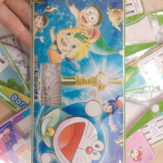 Set thước nút bấm 4 cây giá rẻ có sẵn Doraemon POOL
