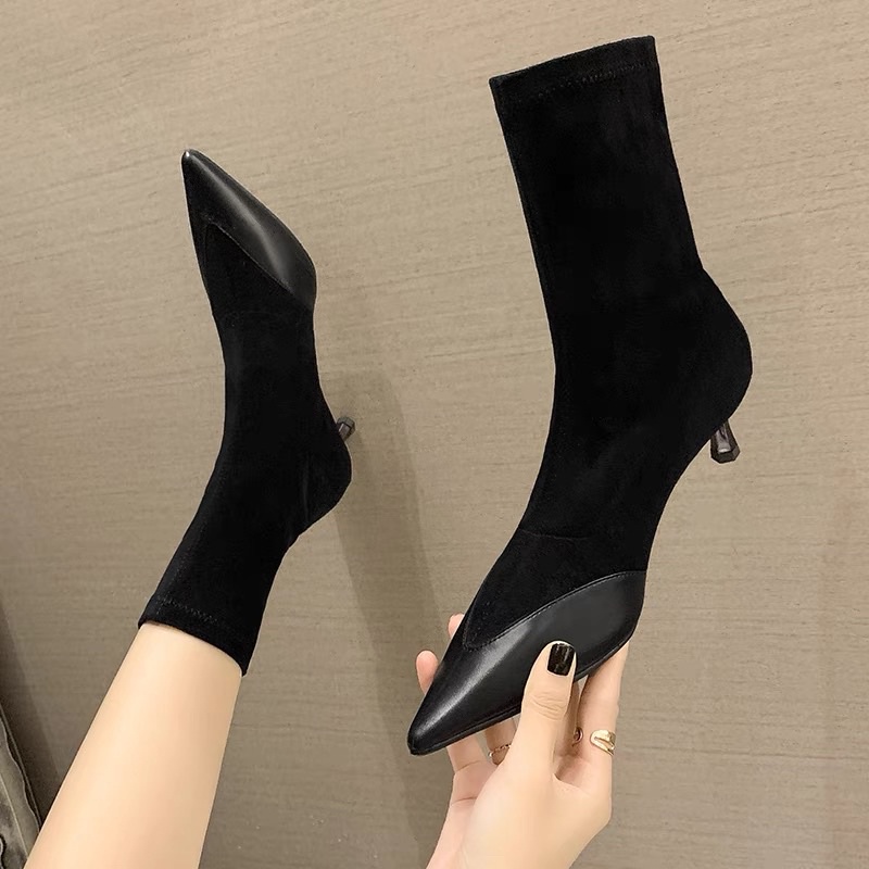 Boots nữ cổ ngắn da lộn mũi nhọn gót nhọn cao 4-7cm