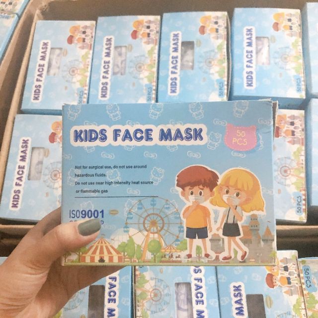 Hộp 50 chiếc khẩu trang cho bé 2-8 tuổi | BigBuy360 - bigbuy360.vn