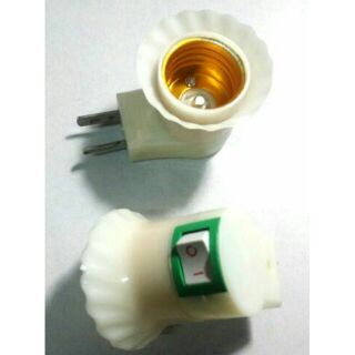 Đuôi đèn có công tắc 1 cái