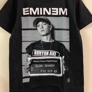 Áo Eminem còn size L