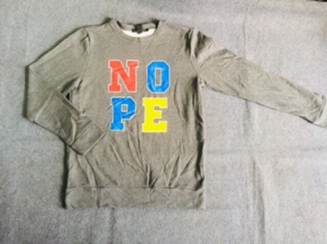 Áo nỉ chui đầu nam hiệu Forever21