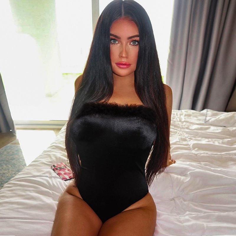 Bộ Bodysuit Nhung Trễ Vai Gợi Cảm | BigBuy360 - bigbuy360.vn