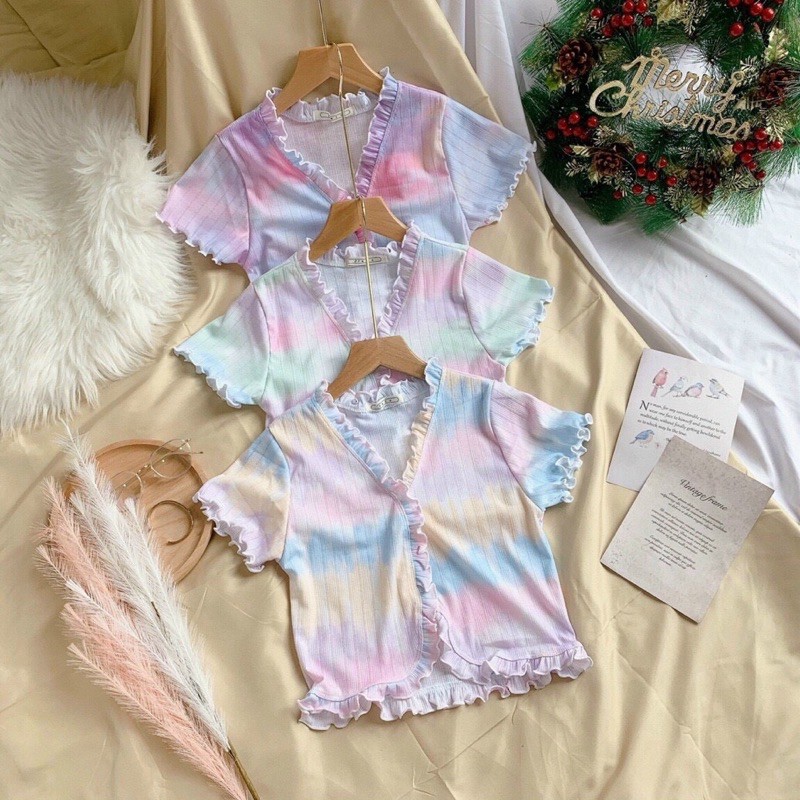 🍓🍓 áo croptop cổ V viền bèo loang xẻ nhẹ nhàng 🍓🍓