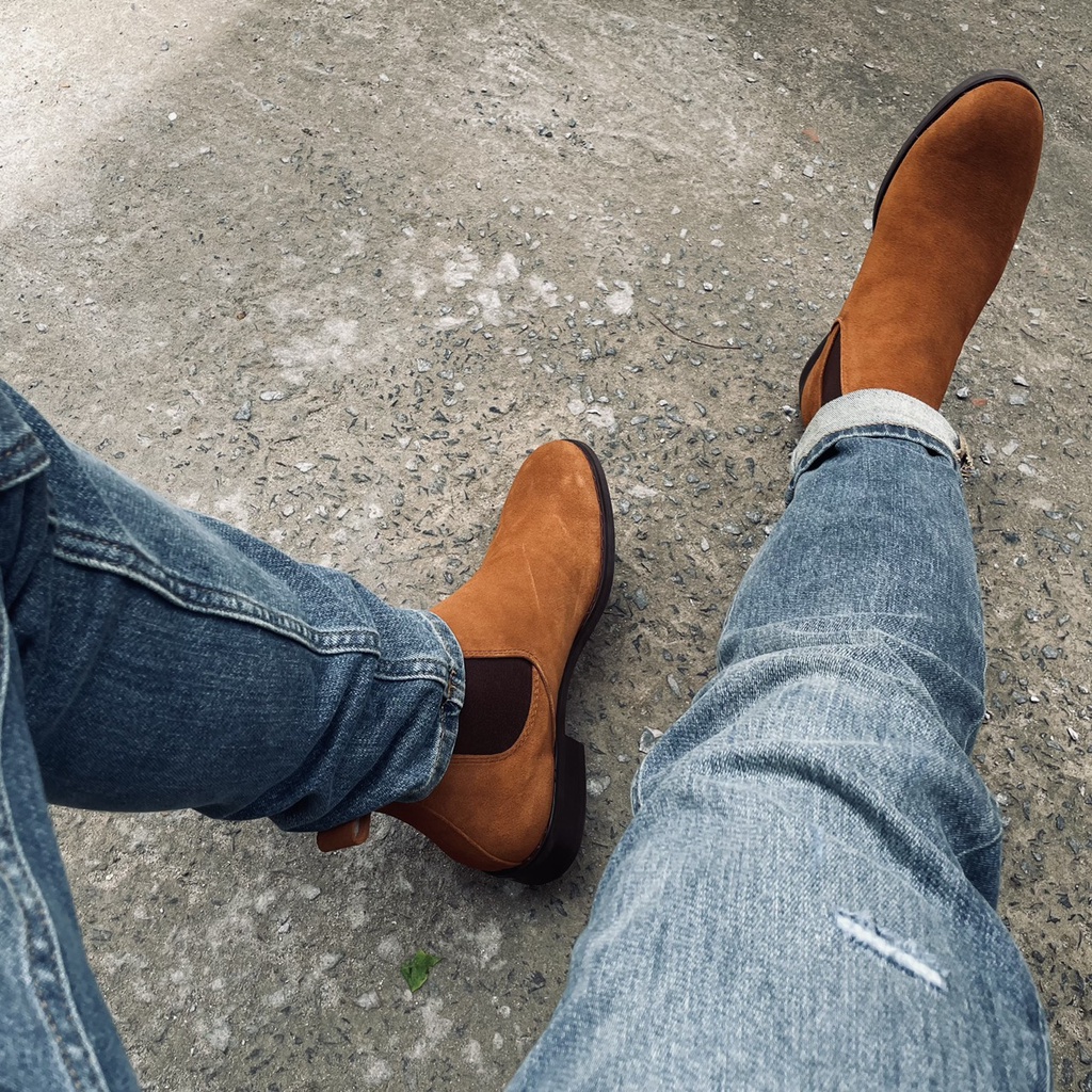 [CAO CẤP] Giày boot nam cổ lửng CHELSEA NÂU TOBACO da lộn mũi tròn đế phíp gót gỗ Văn phòng công sở Sartorial BH 1 năm | BigBuy360 - bigbuy360.vn