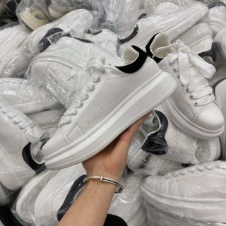 [Hàng sẵn + Full box] Giày Sneaker Trắng gót đen