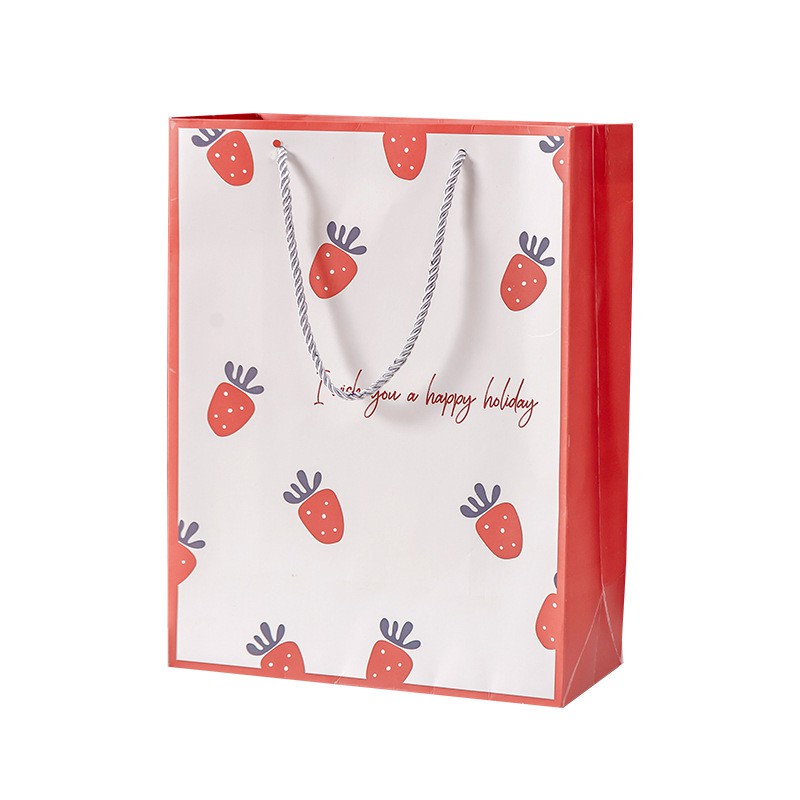 Túi Giấy Hình Họa Tiết Trái Dâu - Quai Cầm Chất Lượng