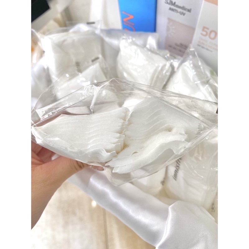 Bông tẩy trang 3 lớp Cotton Pads-20miếng