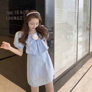 Đầm tay phồng cổ vuông gắn nơ thời trang Hàn quốc sành điệu