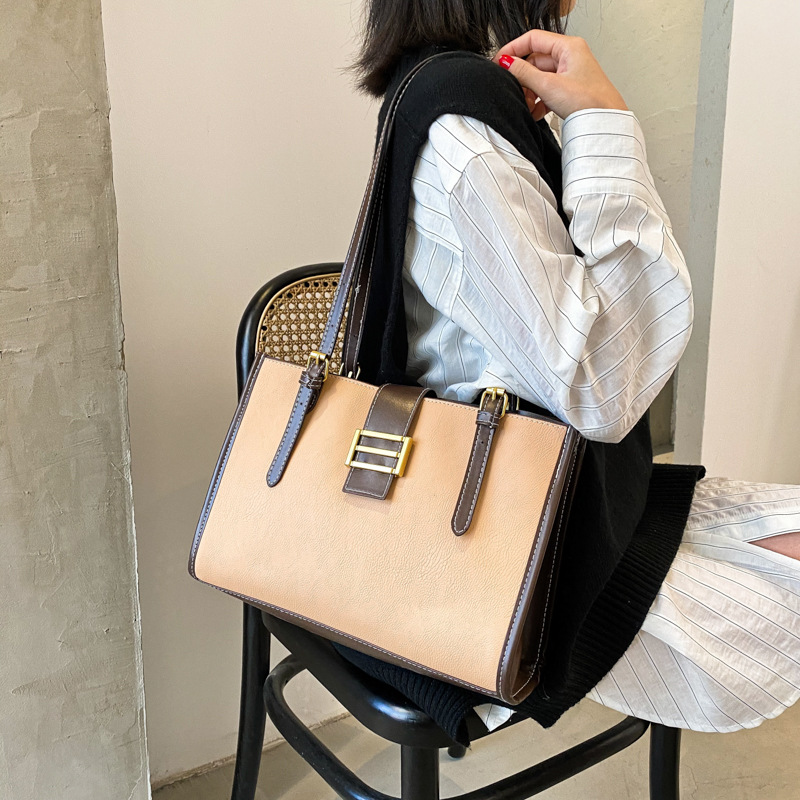 Túi Xách Đeo Vai Size Lớn Thanh Lịch Thời Trang Cho Nữ