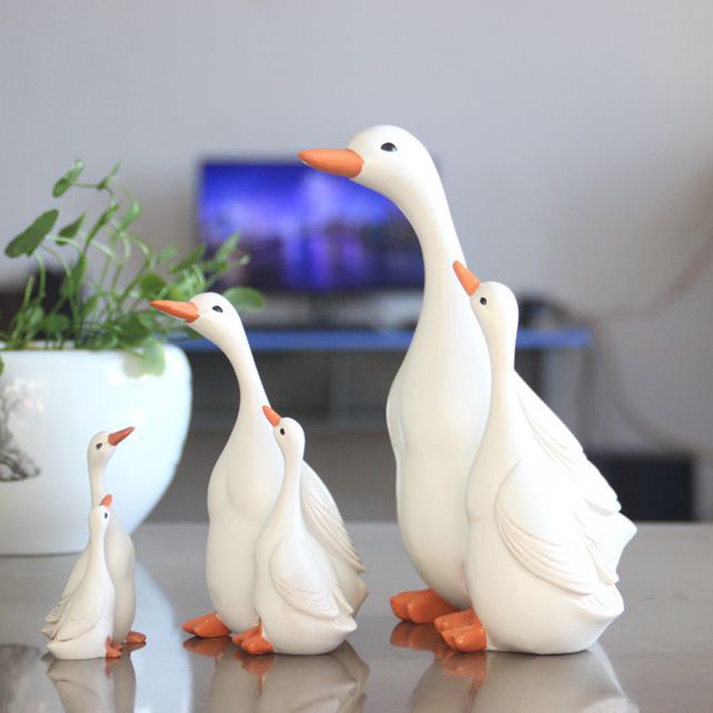 Set 2 tượng hình chú vịt bằng nhựa resin dành cho trang trí