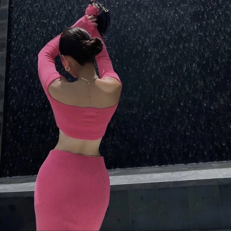 Sét áo trễ vai tay loe