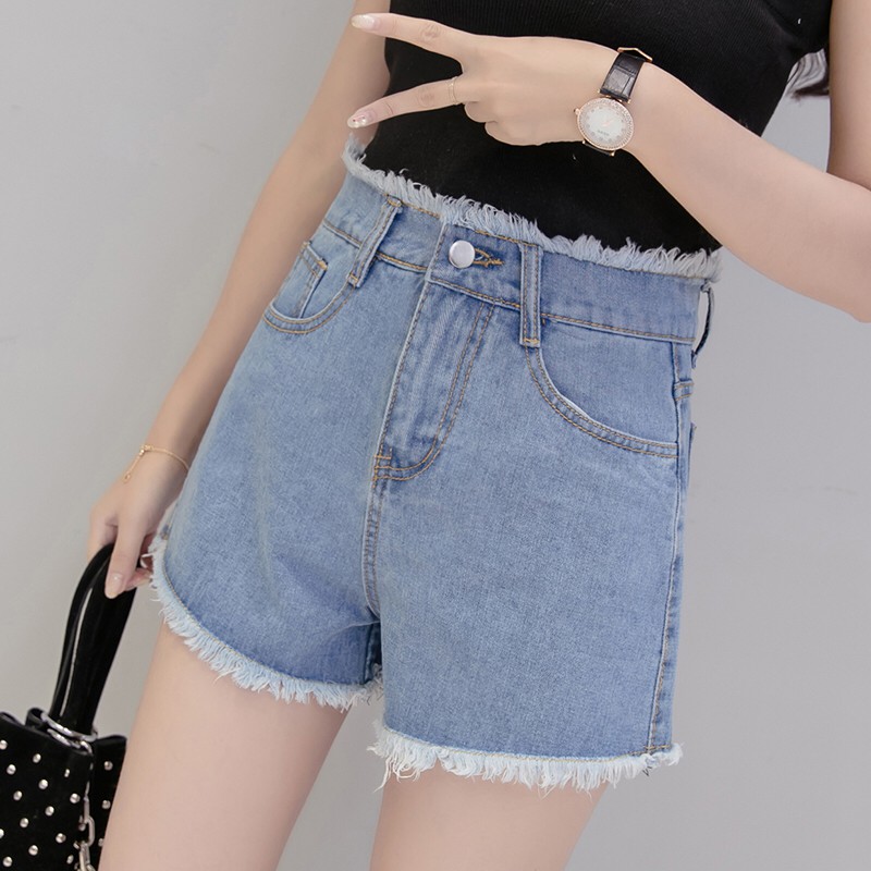 Thời Trang Quần Short Jean Nữ Đi Biển Mùa Hè