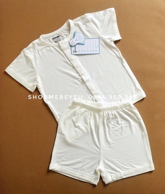 Bộ cộc tay cài thẳng  hãng nature wear chất bamboo cho bé