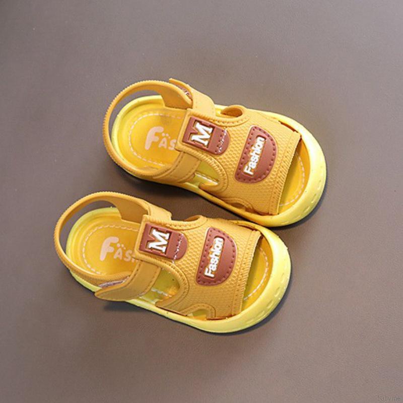 Giày sandal đế mềm xinh xắn thời trang cho trẻ em