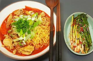 Kim chi Hành lá túi 1kg ( 파김치 )