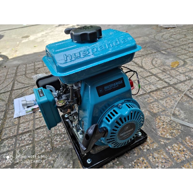 Máy Bơm Nước Huspanda  2.5HP HBN 1501