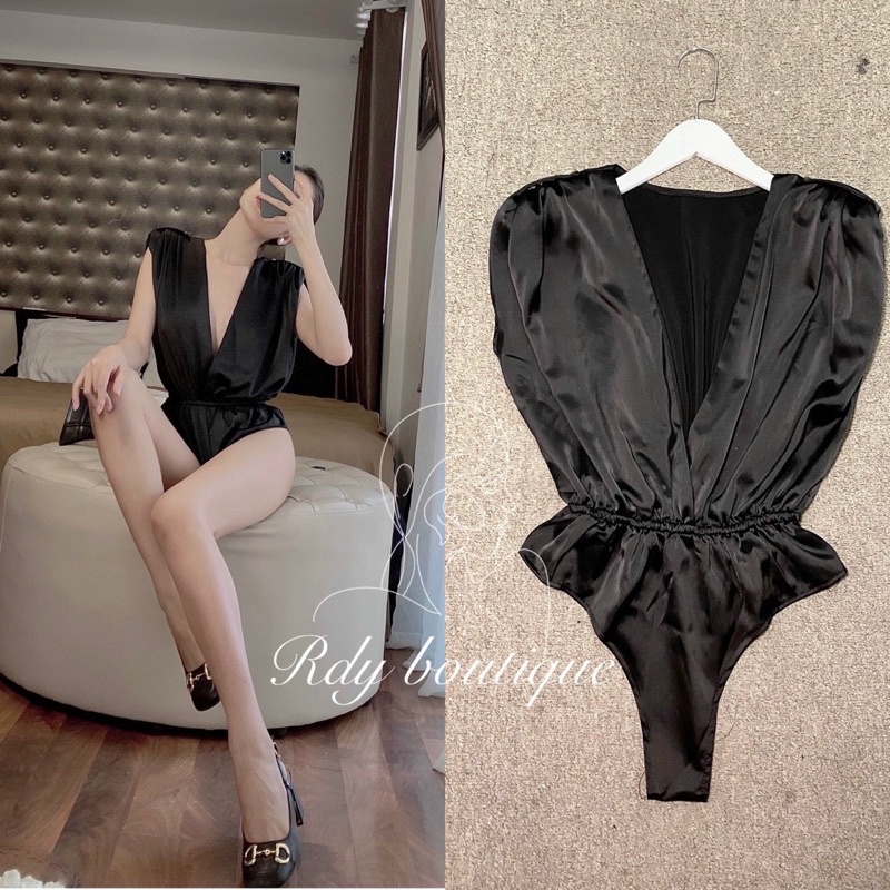 Set áo bodysuit + chân váy hoạ tiết