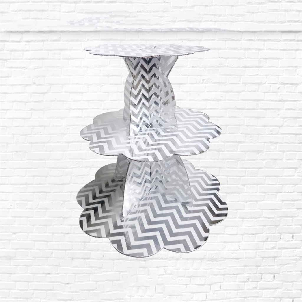 Kệ bánh cupcake 3 tầng