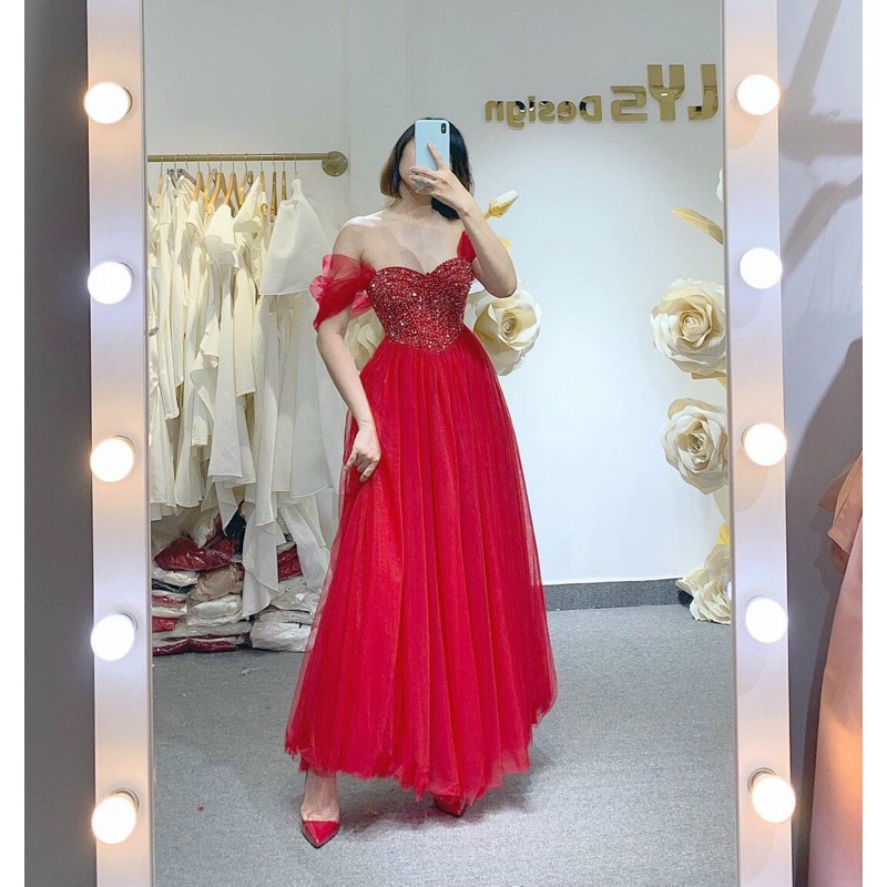 ĐẦM XOÈ TRỄVAI KẾT ĐÁ