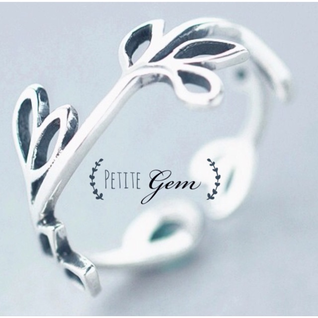 Nhẫn bạc thái hình lá 925