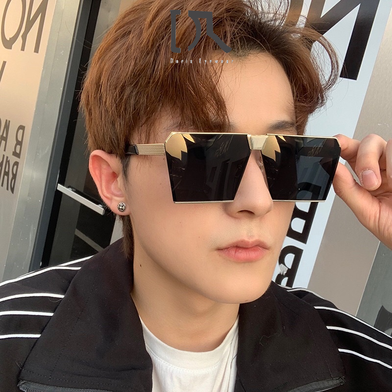 Mắt Kính Râm Nam Dáng Vuông Vàng Đen Hot Trend DORISEYEWEAR