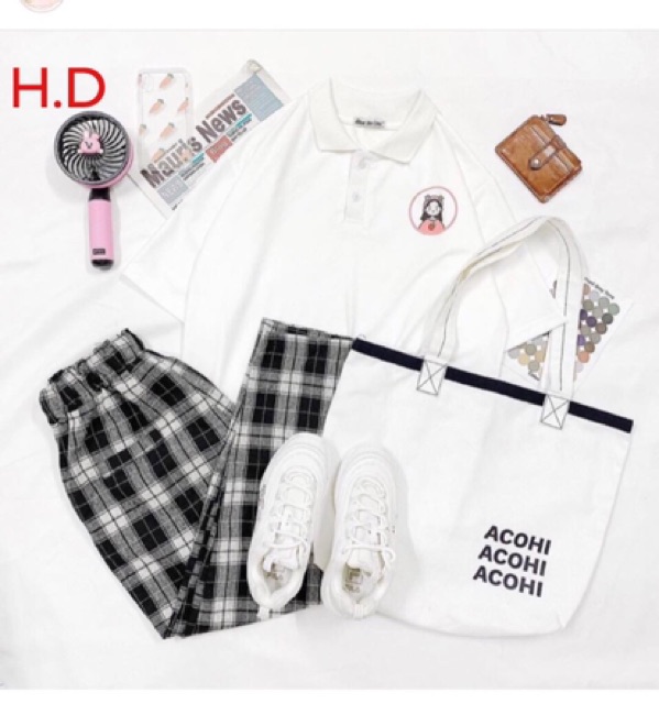 Áo polo cô gái + quần kẻ đen