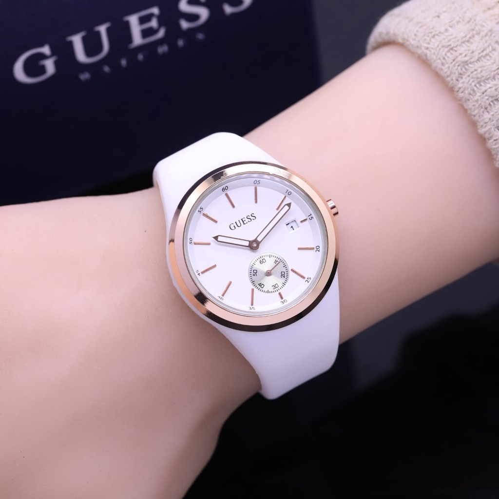 Đồng Hồ Đeo Tay Bằng Cao Su Thời Trang Dành Cho Nữ