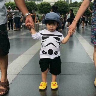 Dép vịt vàng Made in Thái Lan