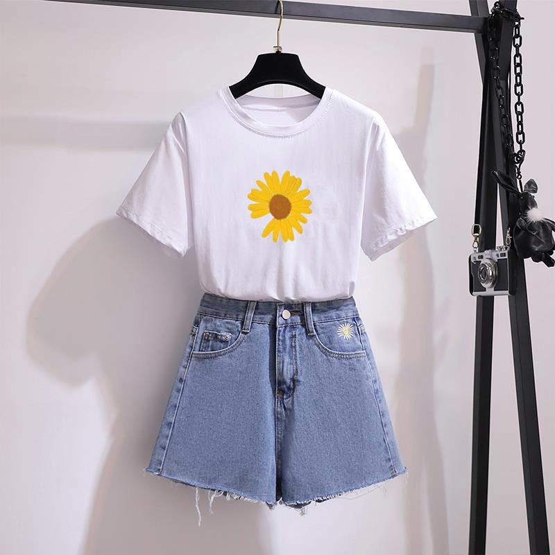 Set Áo Thun Ngắn Tay + Quần Short Jeans Lưng Cao Thời Trang Hàn Cho Nữ | BigBuy360 - bigbuy360.vn