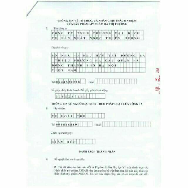 Mascara Maybeline vàng 7x, giúp mi dày, đen, không vón cục | BigBuy360 - bigbuy360.vn