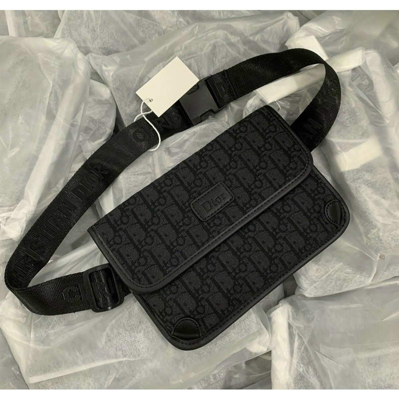 Túi đeo bụng L.V