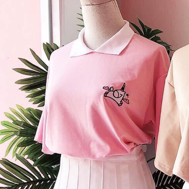 Áo crop polo kì lân