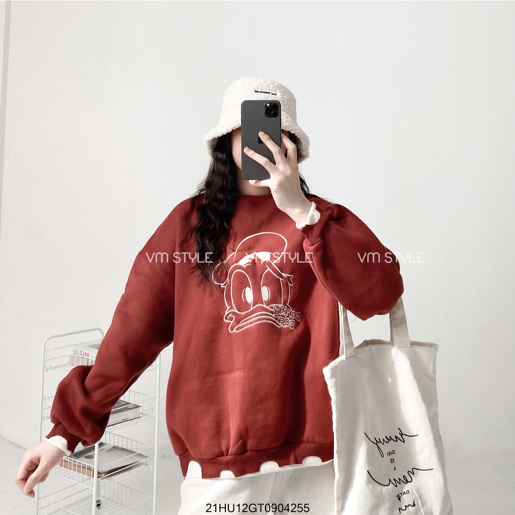 Áo nỉ Hoodie viền tay in hình chú vịt vạt áo cách điệu thời trang nữ Hàn Quốc FMstyle Saigon 21HU12GT0904 | BigBuy360 - bigbuy360.vn