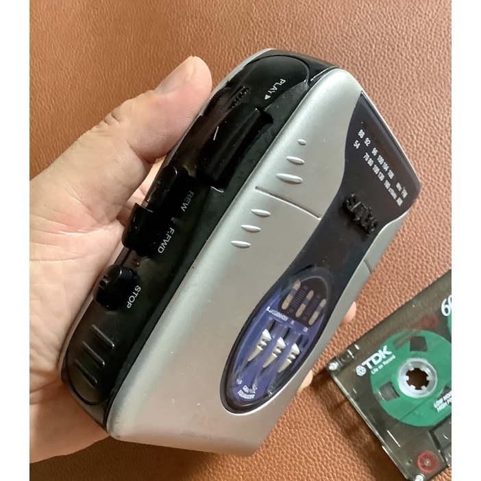 Máy cassette Sanyo VIP-510