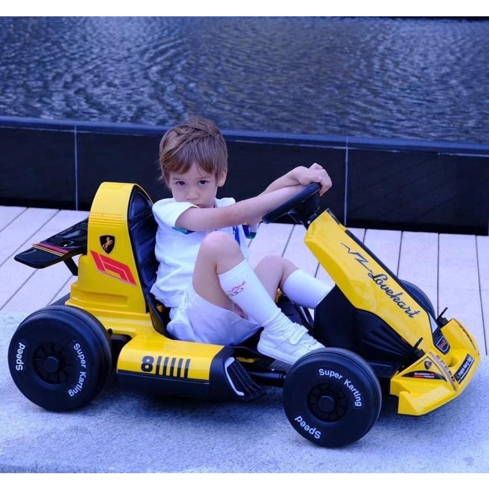 Ô tô điện trẻ em Baby-kid siêu xe kiểu dáng thể thao F1 Drift Car 2 động cơ lớn tải trọng 80kg