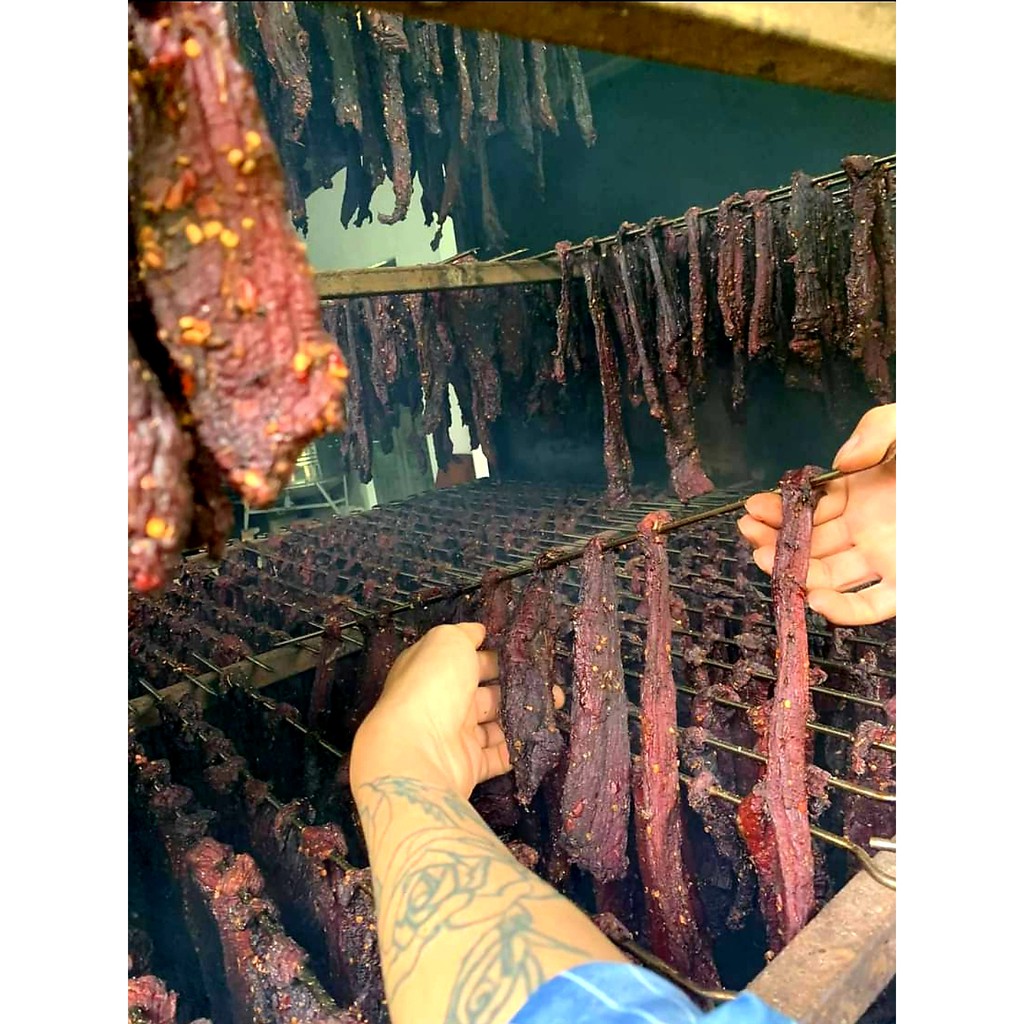 Thịt Lợn gác bếp Tây Bắc 500gr (TẶNG CHẨM CHÉO) thịt heo sấy khô siêu ngon thơm lừng mắc khén | BigBuy360 - bigbuy360.vn