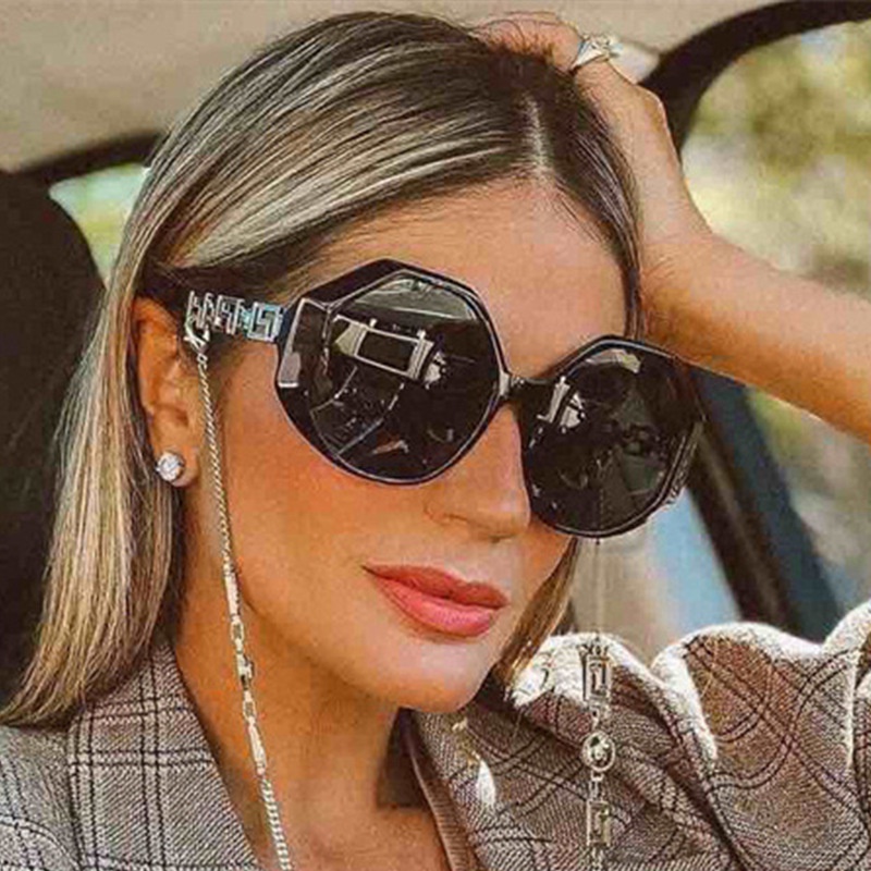 Kính mát thời trang phong cách Âu Mỹ 2022