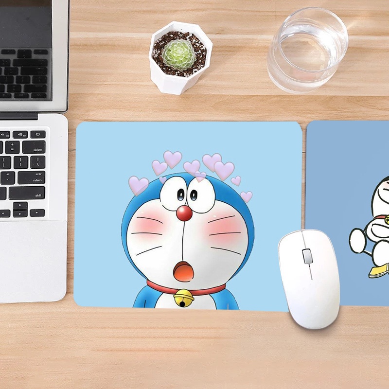 Miếng Lót Chuột Và Bàn Phím Chống Trượt In Hình Doraemon