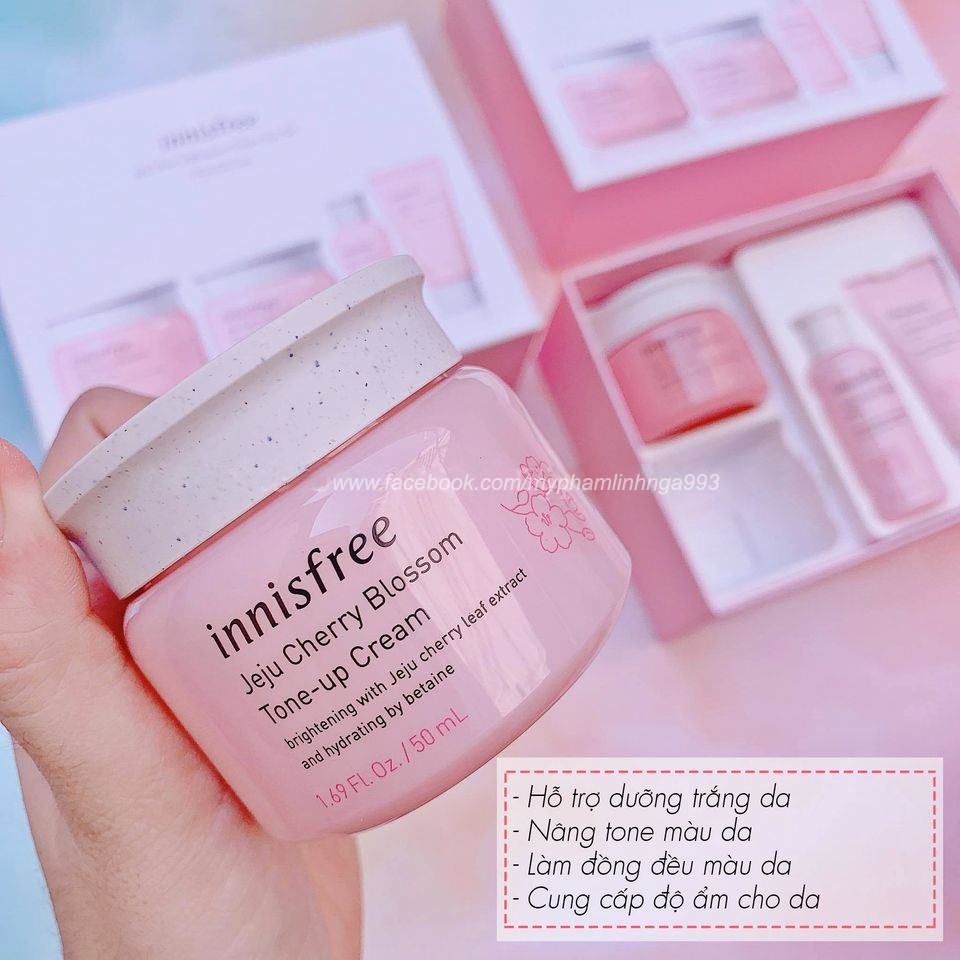 KEM DƯỠNG INNISFREE hoa anh đào dưỡng da Ban Ngày Lên tông trắng hồng-bật tone da