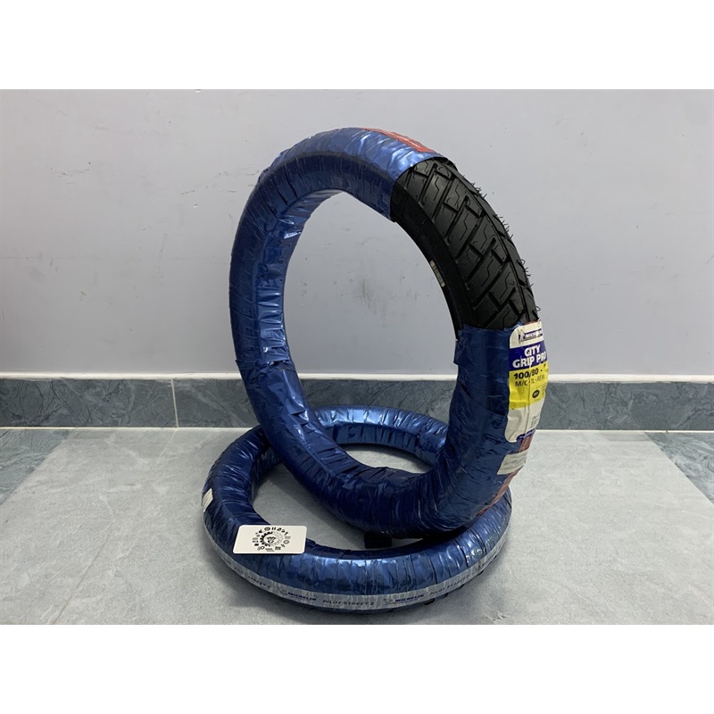 VỎ XE LỐP XE - MICHELIN (GAI CITY GRIP PRO) - VỎ XE TL KHÔNG RUỘT..- PTNKCH