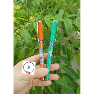 Bút máy học sinh, bút mực luyện chữ đẹp doremon màu xanh, cam tặng kèm 1 ngòi thay thế cho bé