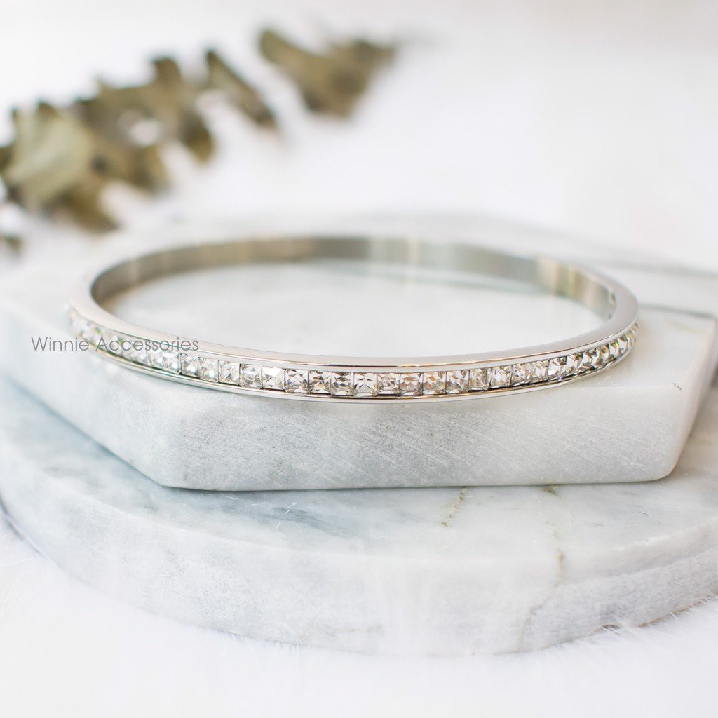 Vòng tay nữ titan diamond B