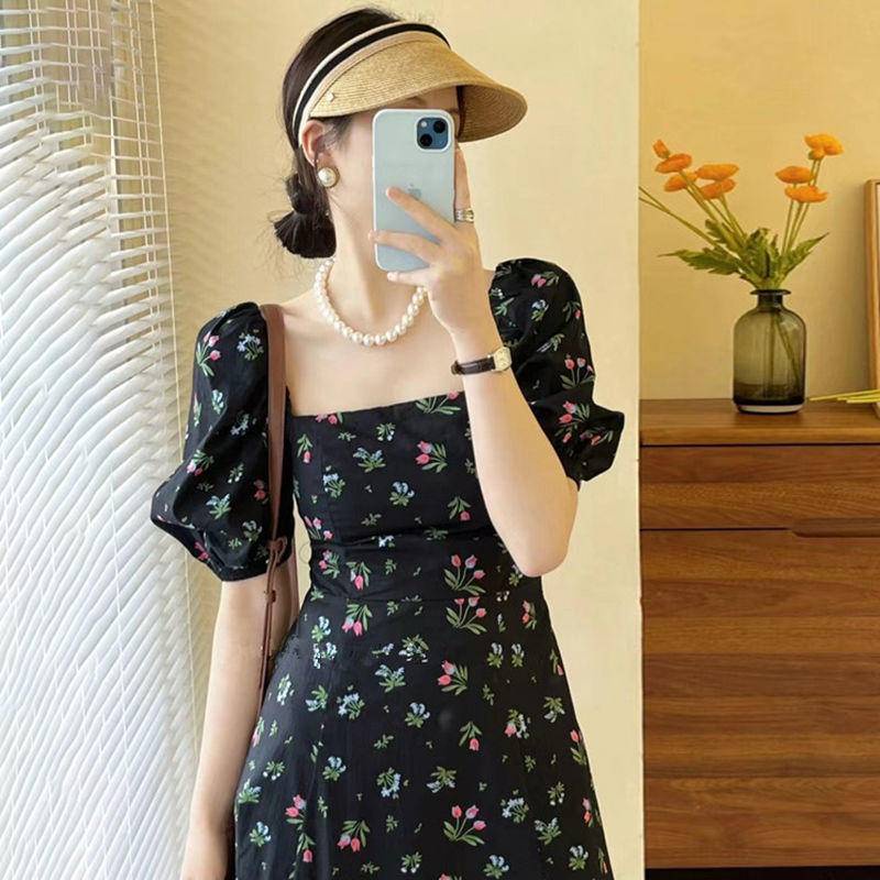 Hàng Mới Về Mới Đầm Hoa Ngắn Tay Cổ Vuông Thời Trang Dành Cho Nữ